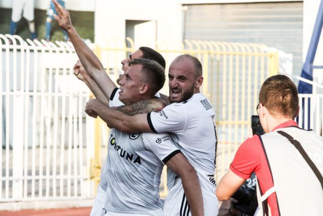 凯尔特人大胜火箭3连胜 骑士力克独行侠9连胜